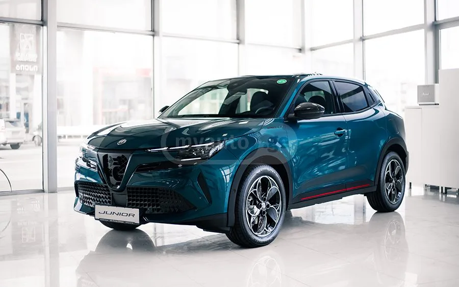Alfa Romeo Junior 2025 — фото 1, купить с доставкой в Москву