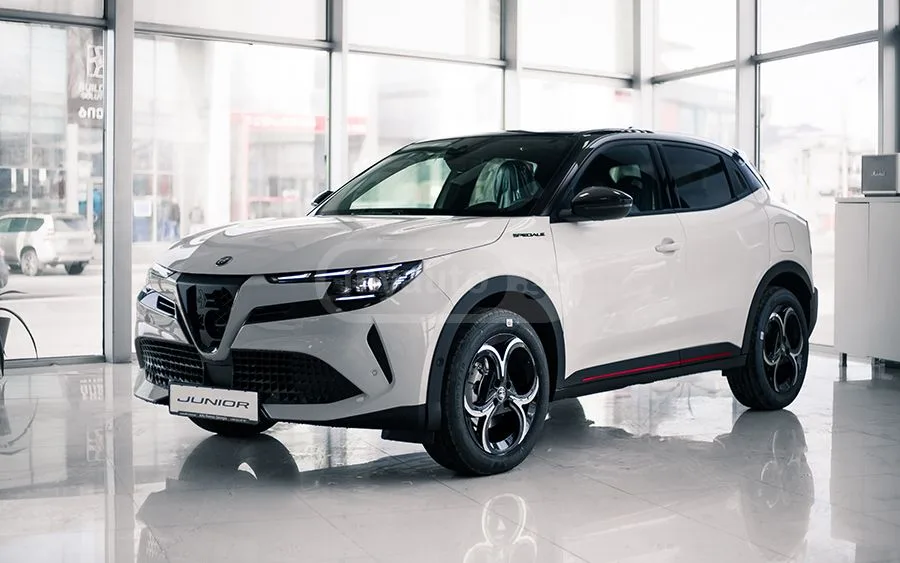 Alfa Romeo Junior 2025 — фото 1, купить с доставкой в Москву