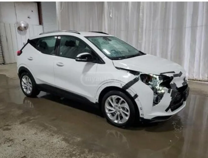 Chevrolet Bolt EV LT Front-Wheel Drive Automatic 2023 — миниатюра 4