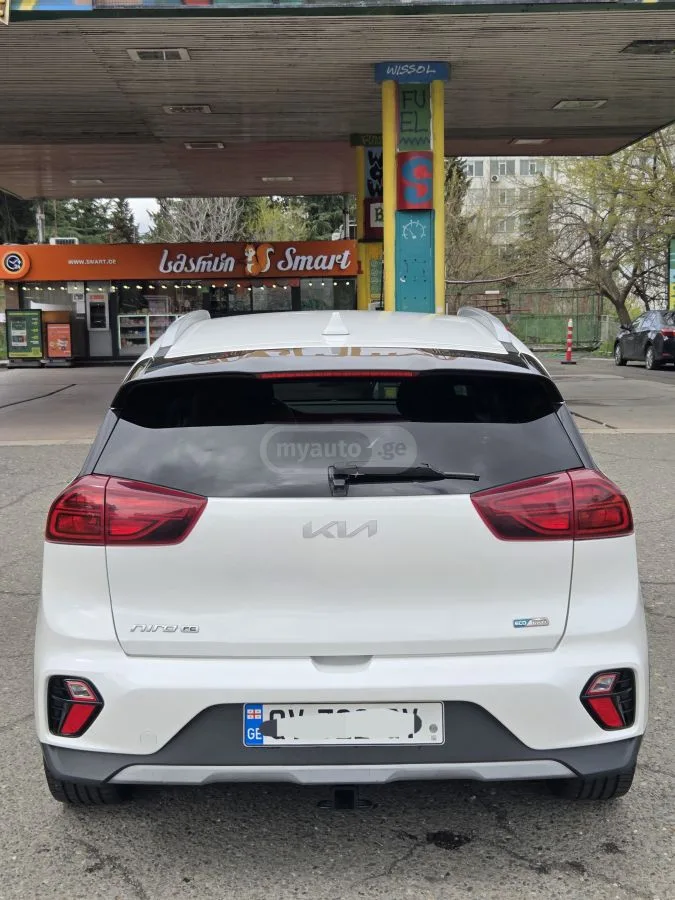 Kia Niro LX 2022 — миниатюра 4