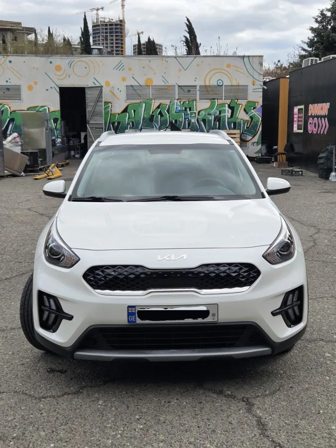 Kia Niro LX 2022 — миниатюра 5
