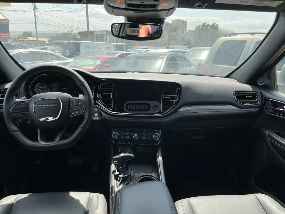 Dodge Durango 2022 — миниатюра 3