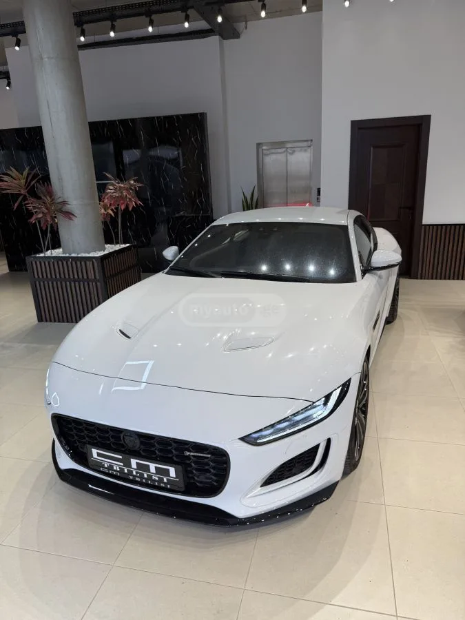 Jaguar F-Type 2023 — фото 1, купить с доставкой в Москву