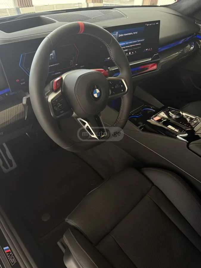 BMW M5 2025 — миниатюра 4