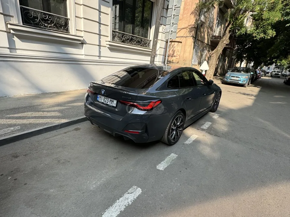 BMW i4 2023 — миниатюра 4