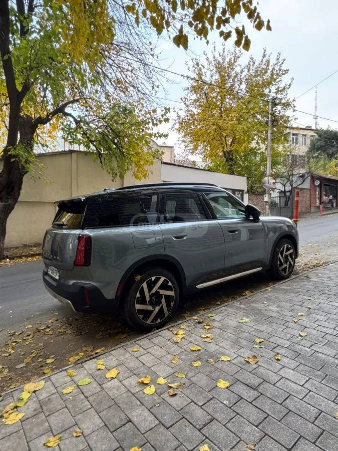 MINI Countryman 2025 — миниатюра 2