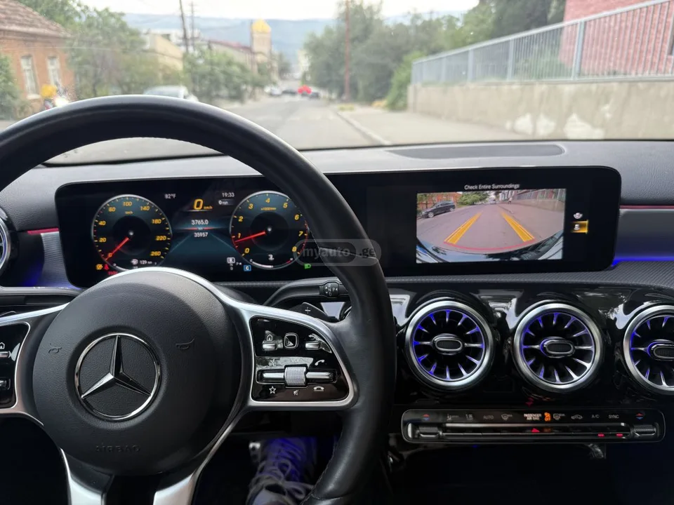 Mercedes-Benz A 220 2022 — миниатюра 2