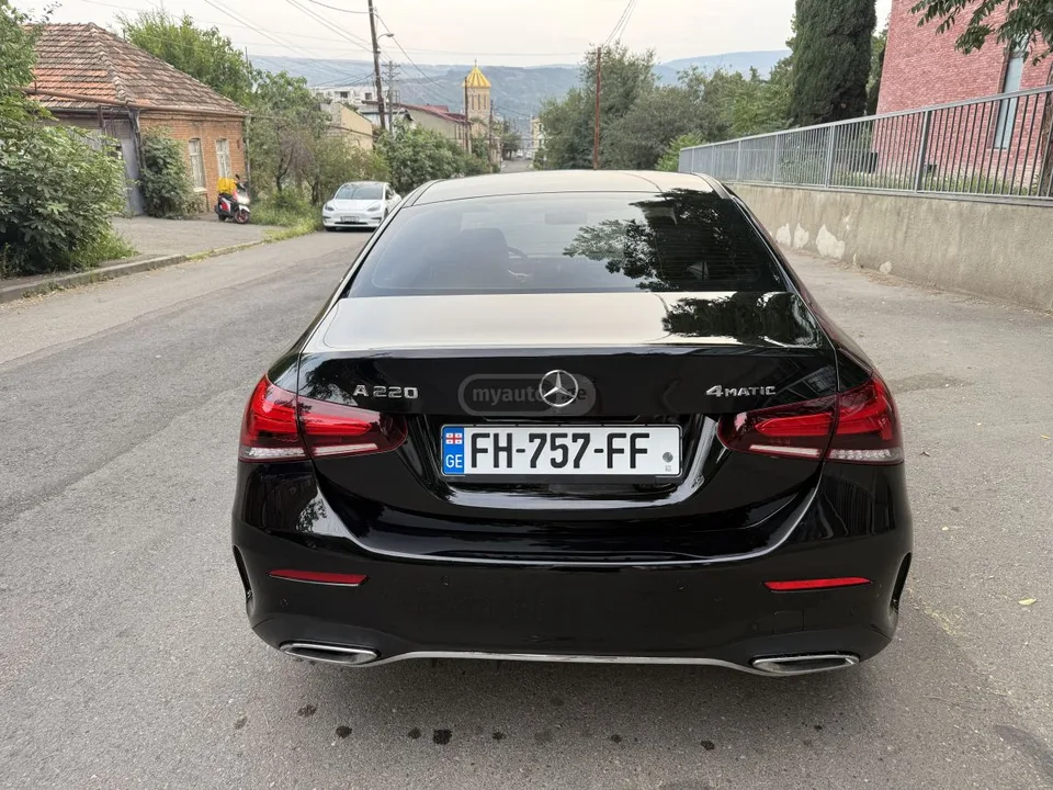 Mercedes-Benz A 220 2022 — миниатюра 4