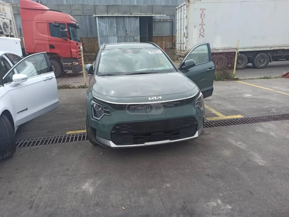 Kia Niro 2024 — миниатюра 3