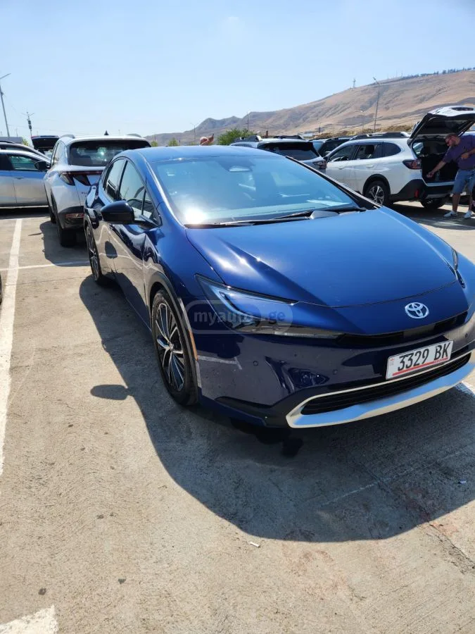 Toyota Prius Toyota Prius Prime SE 2024 — миниатюра 2