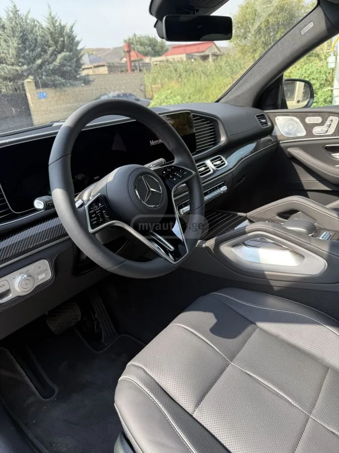 Mercedes-Benz GLE 450 AMG 2025 — миниатюра 3