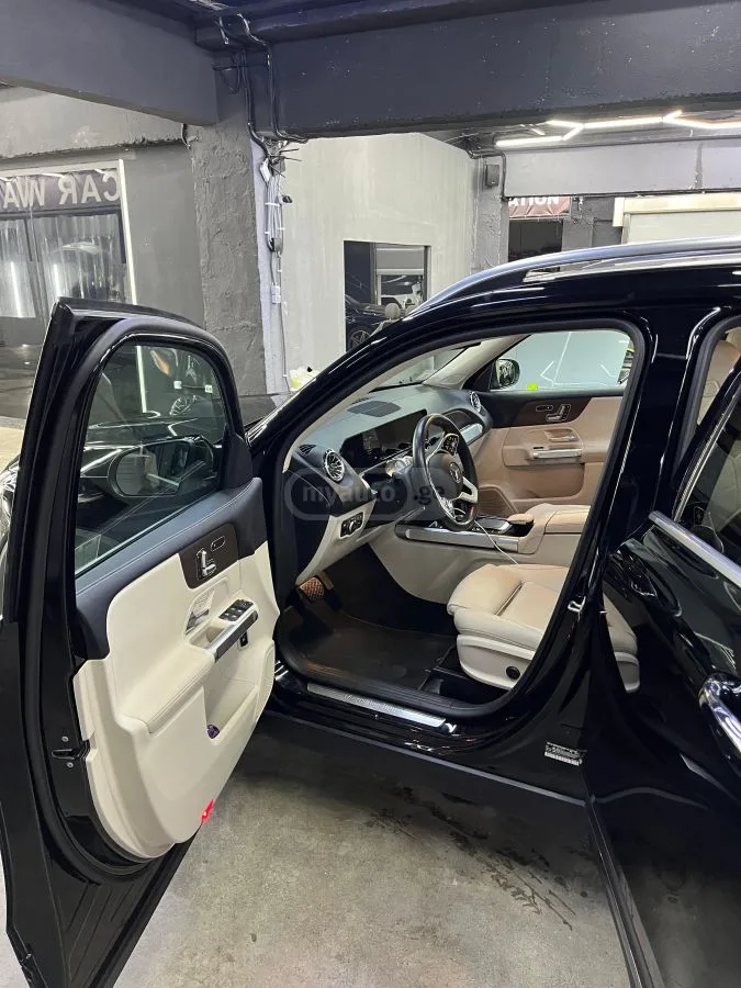 Mercedes-Benz GLB 250 2023 — миниатюра 4