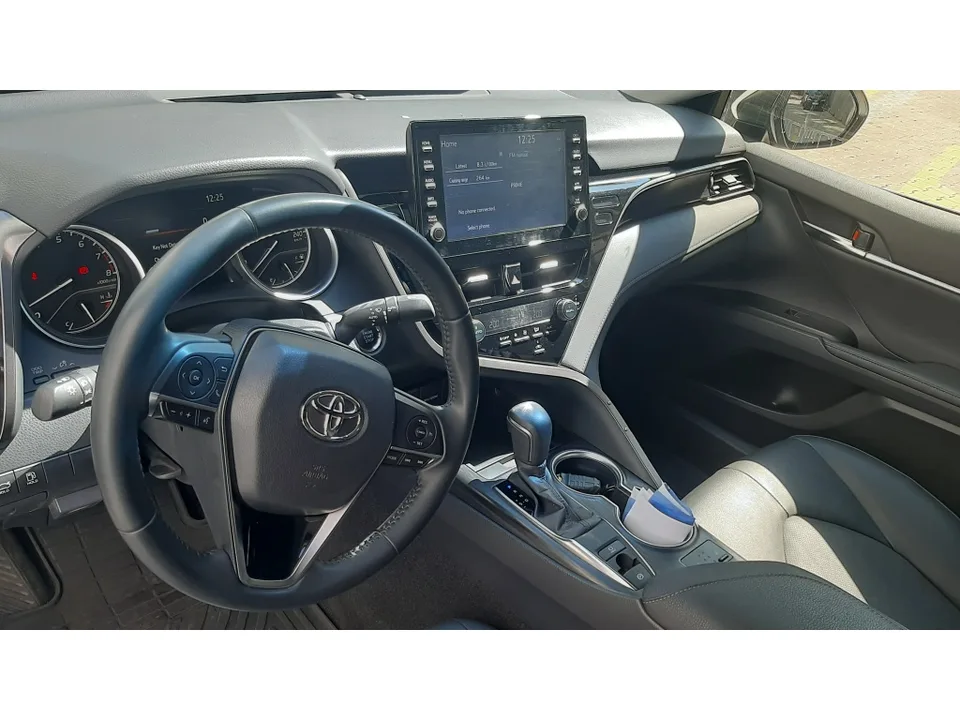 Toyota Camry 2023 — миниатюра 5