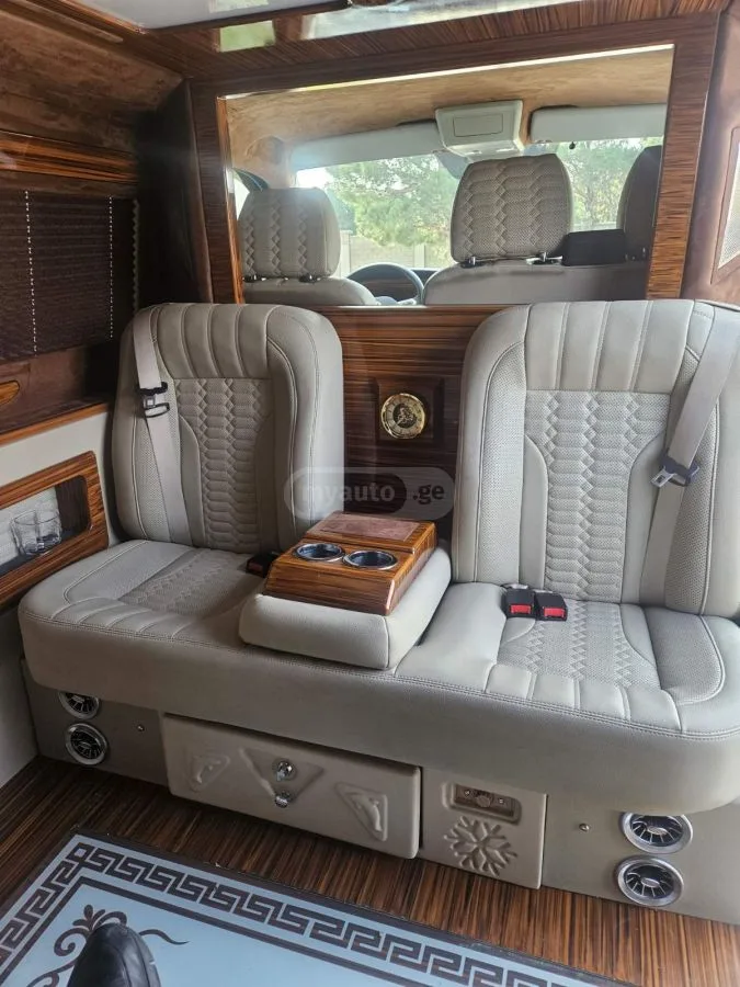 Volkswagen T 6 Transporter 2022 — миниатюра 4