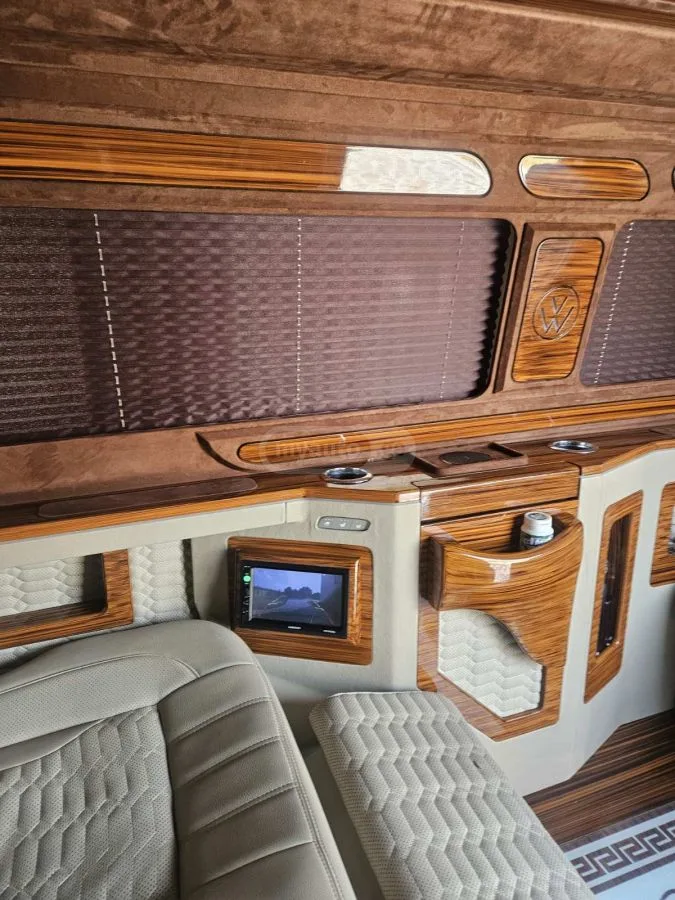 Volkswagen T 6 Transporter 2022 — миниатюра 5