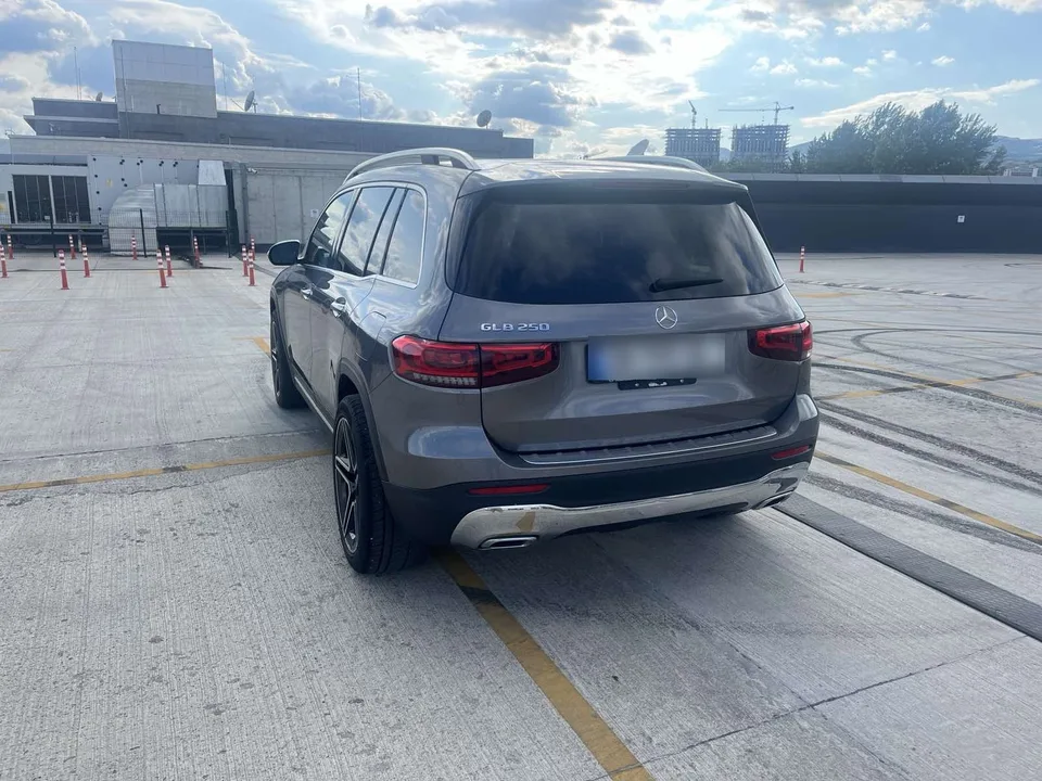 Mercedes-Benz GLB 250 2022 — миниатюра 4
