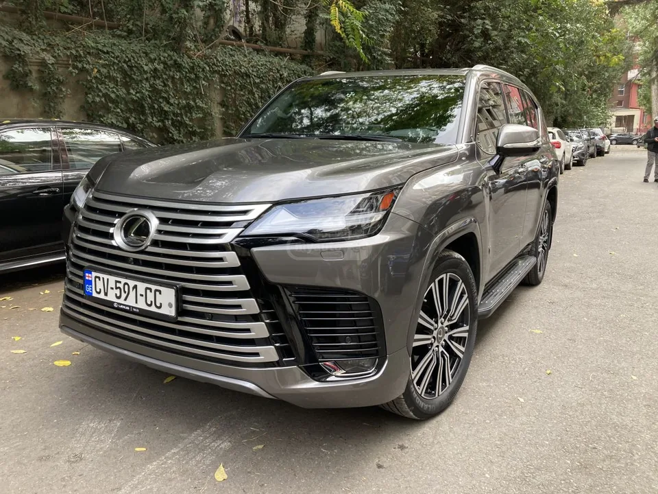 Lexus LX 500 2022 — миниатюра 3