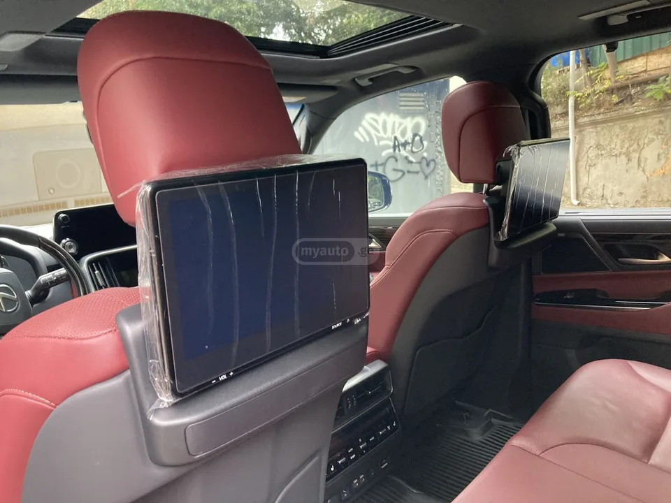 Lexus LX 500 2022 — миниатюра 4