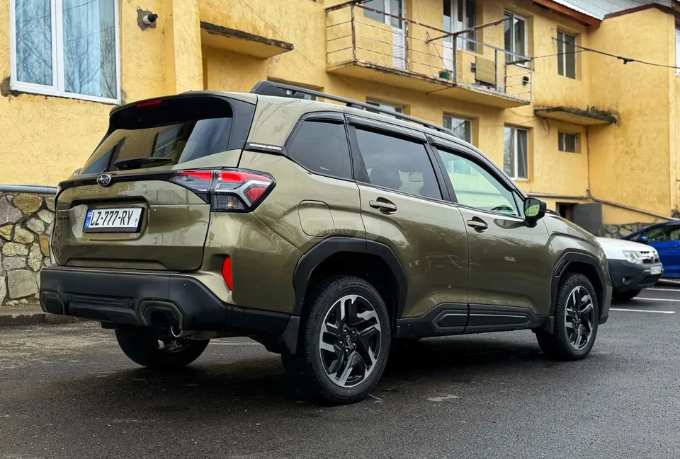 Subaru Forester 2025 — фото 1, купить с доставкой в Москву