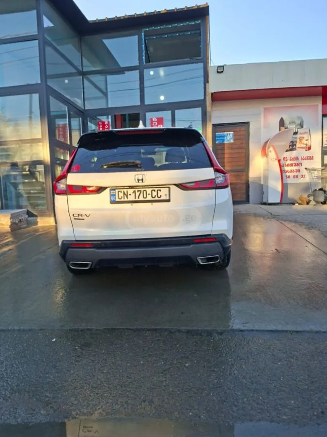Honda CR-V Sport Touring 4dr All Wheel Dr 2023 — миниатюра 4