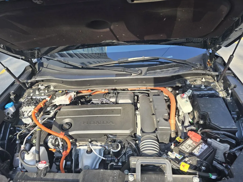 Honda CR-V Sport 4dr All-Wheel Drive CVT 2023 — миниатюра 5