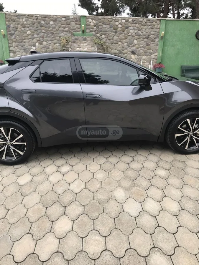Toyota CHR 2024 — миниатюра 3