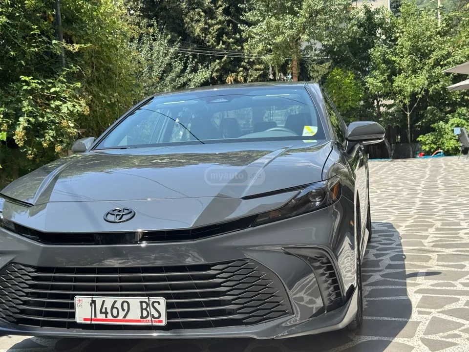 Toyota Camry 2024 — миниатюра 2