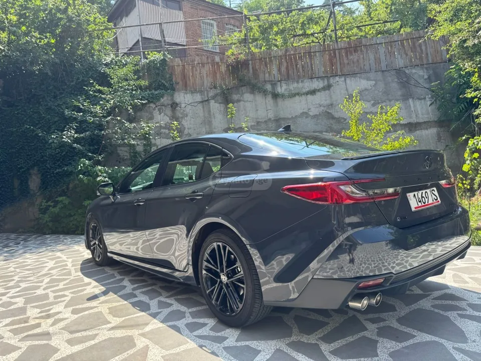 Toyota Camry 2024 — миниатюра 3