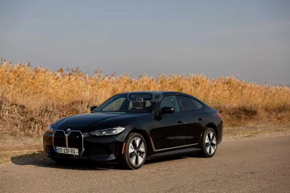 BMW i4 eDrive35 4dr Rear-Wheel Drive 2023 — миниатюра 2