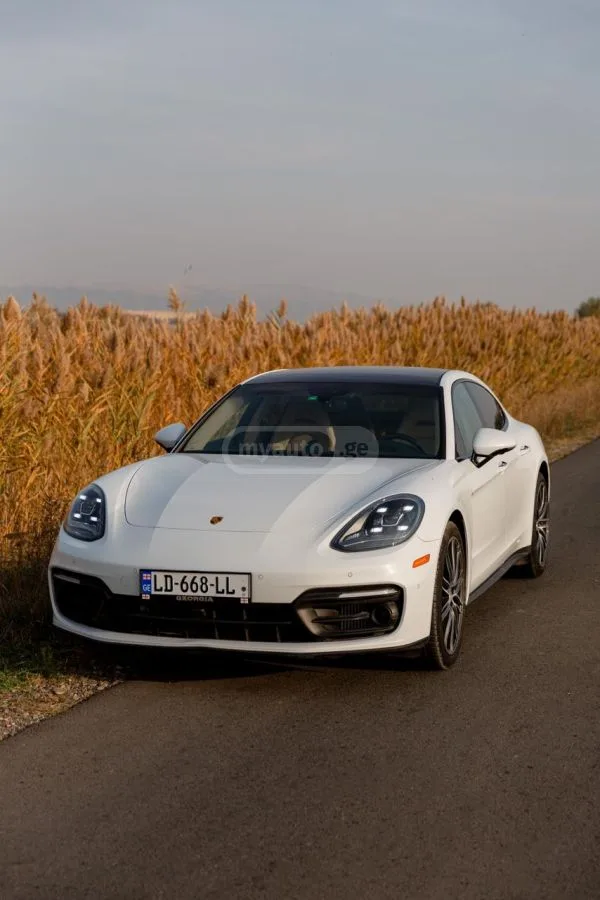 Porsche Panamera Platinum 2023 — миниатюра 2