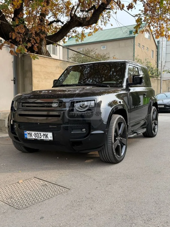 Land Rover Defender 90 Carpathian Edition 2dr 4x4 90 2022 — миниатюра 4