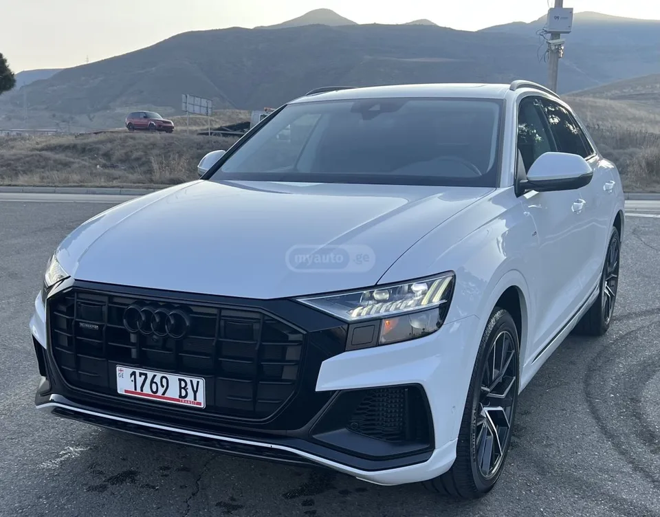 Audi Q8 2023 — миниатюра 3