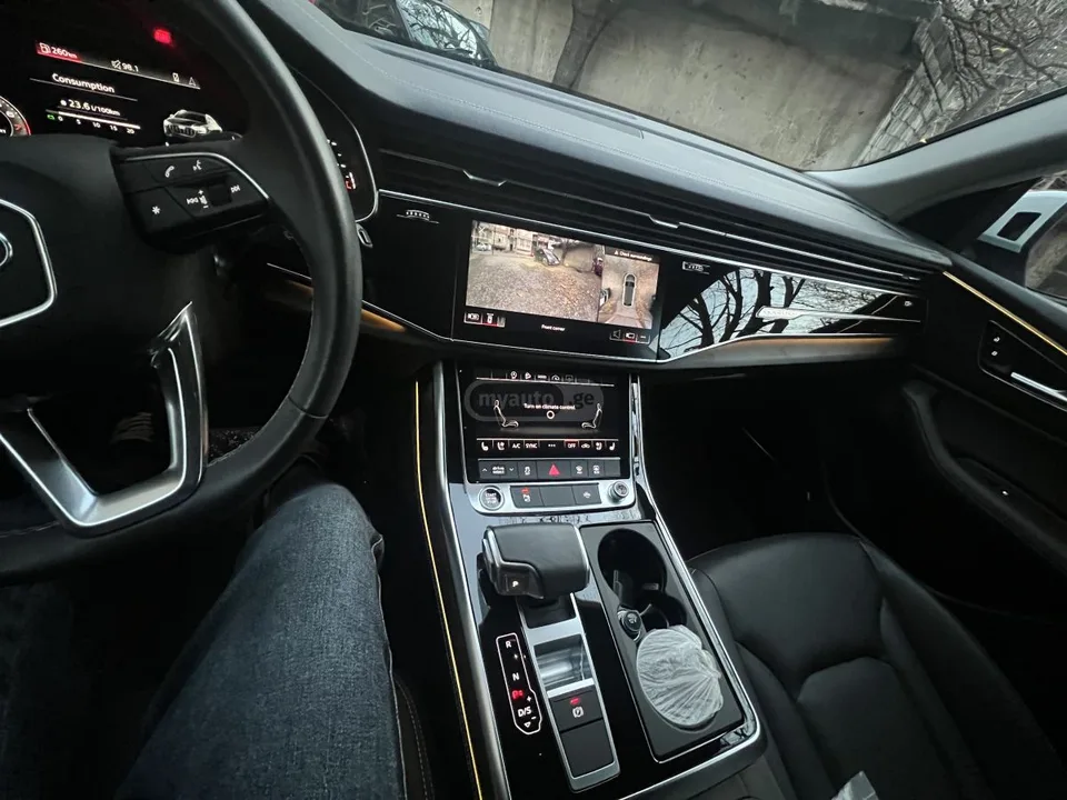 Audi Q8 2023 — миниатюра 5