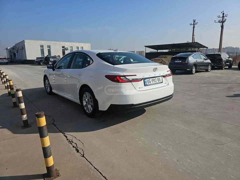 Toyota Camry Toyota Camry 2024 — миниатюра 3