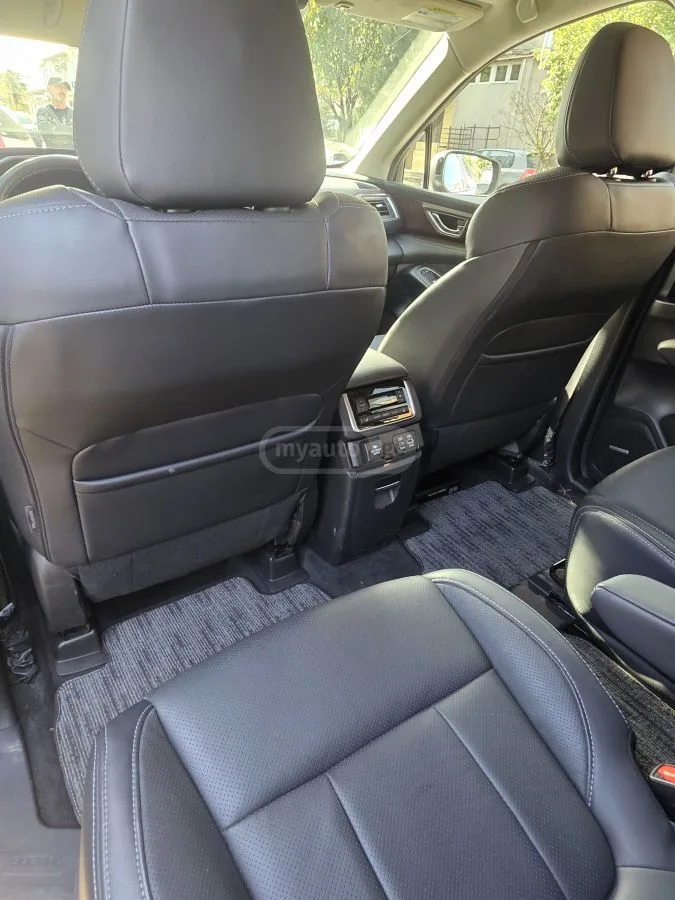 Subaru Ascent Touring All-Wheel Drive CVT 2023 — миниатюра 4