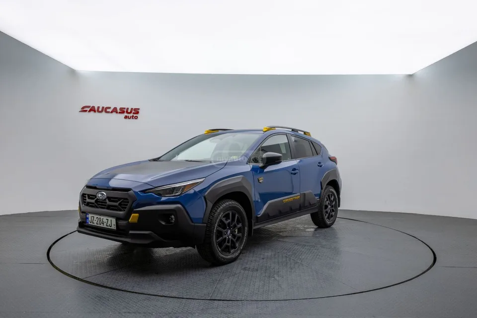 Subaru Crosstrek 2024 — фото 1, купить с доставкой в Москву