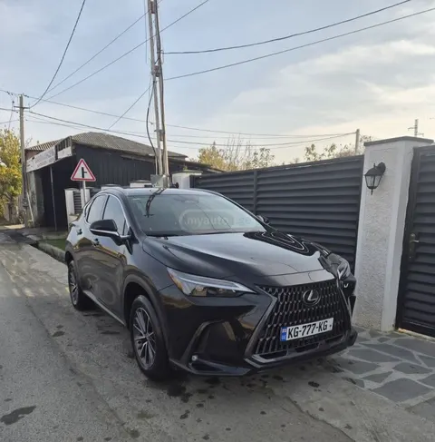 Lexus NX 350 2024 купить в Москве