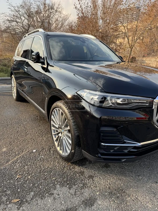 BMW X7 2022 — миниатюра 5