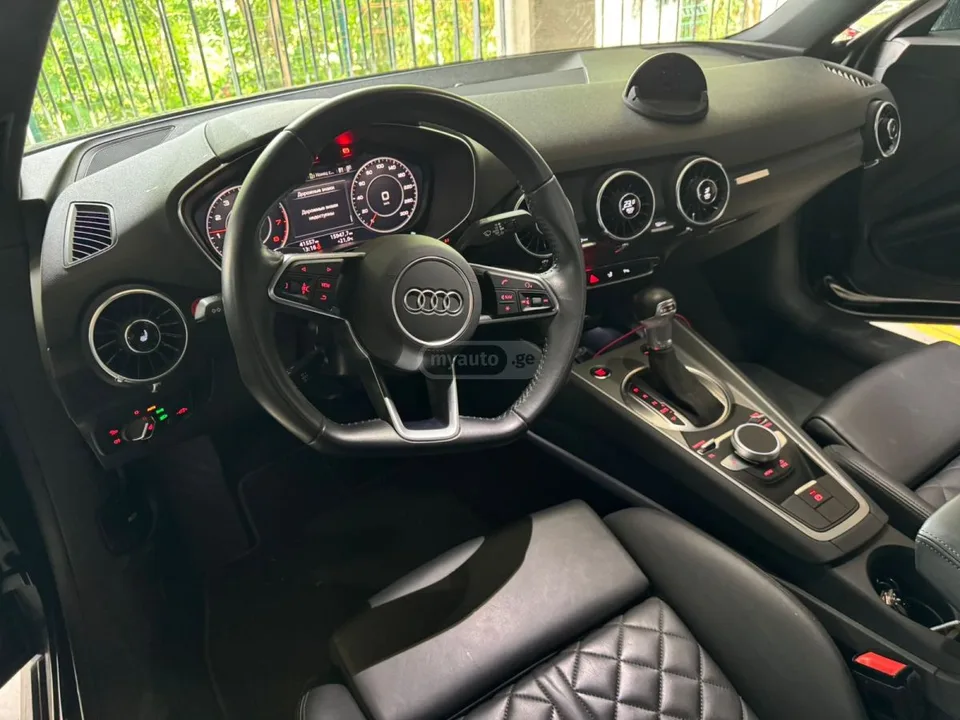 Audi TT 2023 — миниатюра 4