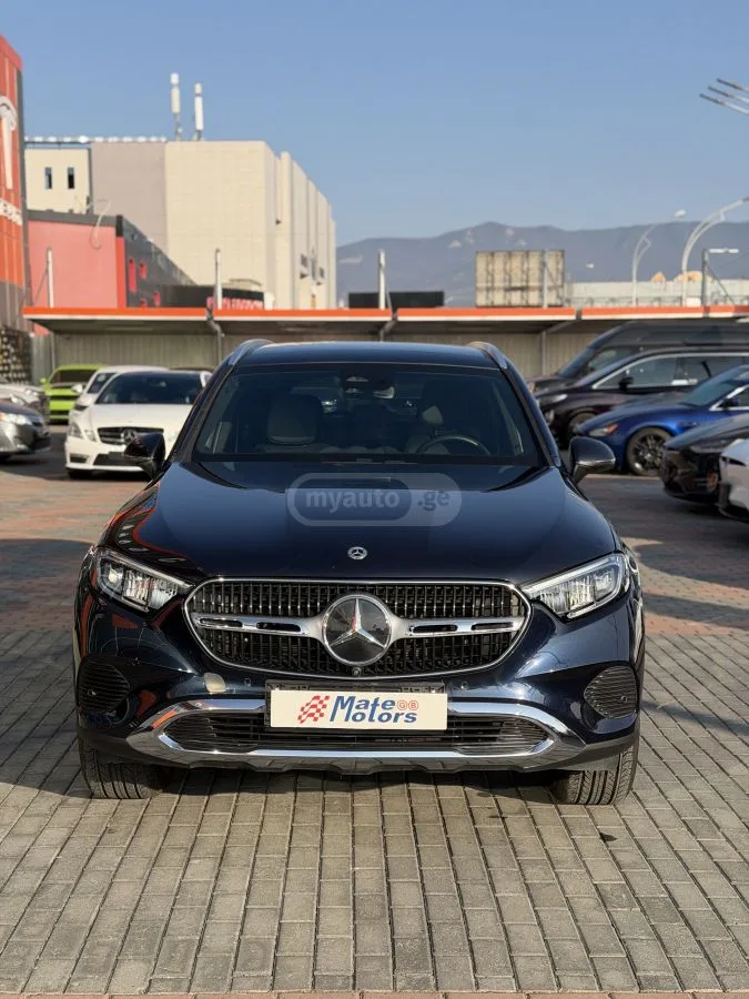 Mercedes-Benz GLC 300 Base GLC 300 4dr All Wheel Dri 2023 — миниатюра 2