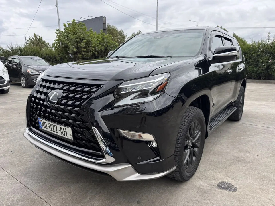 Lexus GX 460 2022 — фото 1, купить с доставкой в Москву