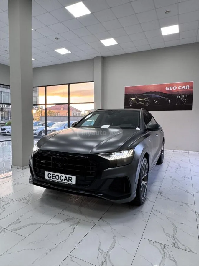 Audi Q8 S line Premium 4dr All Wheel D 2024 — миниатюра 2