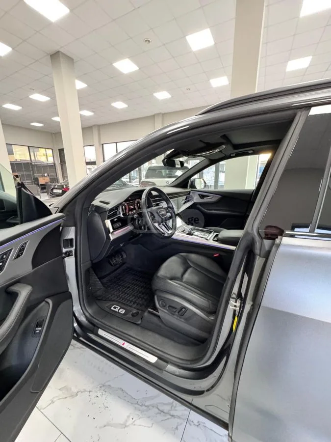 Audi Q8 S line Premium 4dr All Wheel D 2024 — миниатюра 5