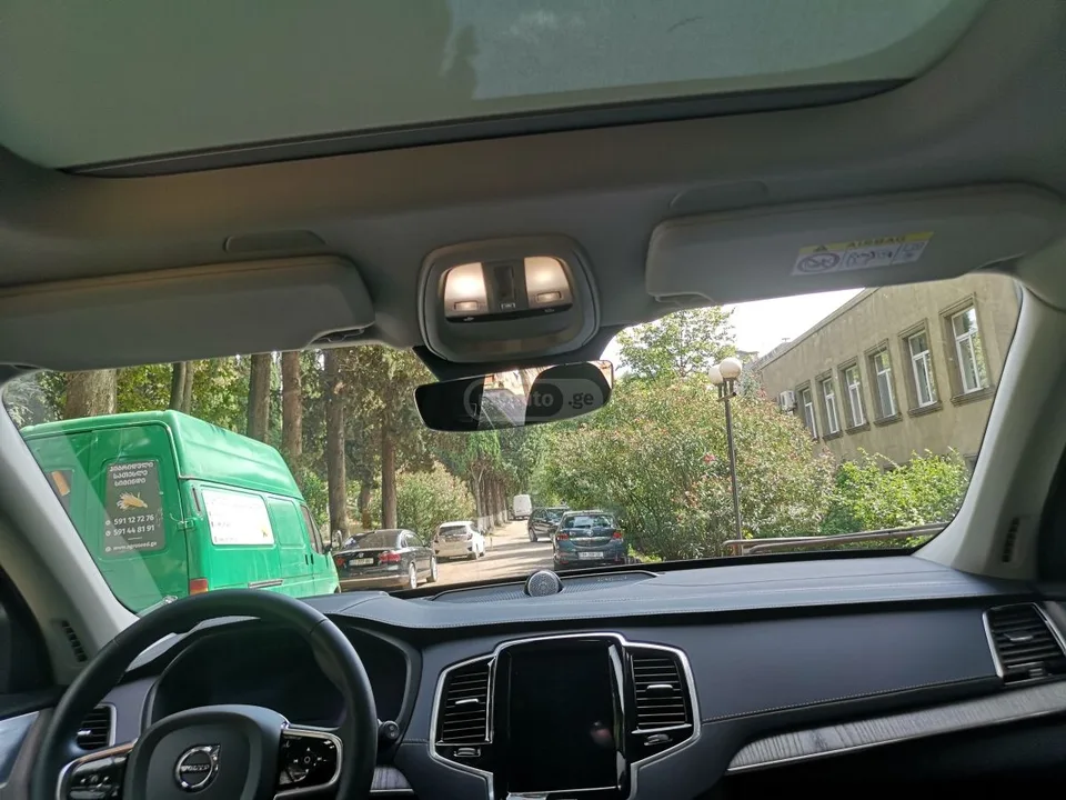Volvo XC 90 2023 — миниатюра 4