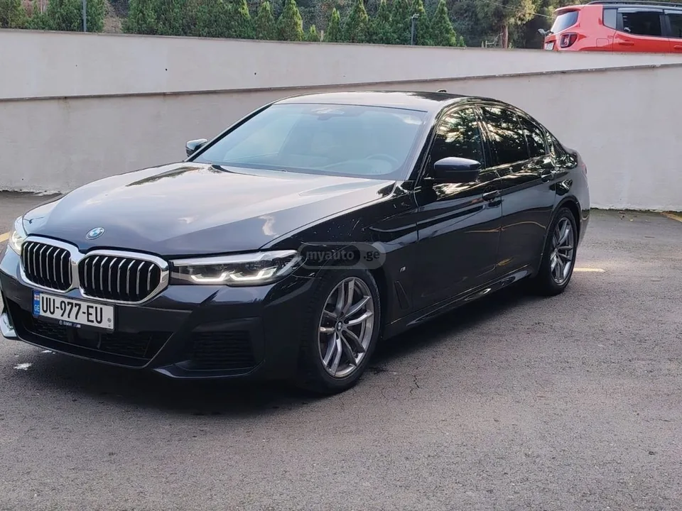 BMW 520 2022 — миниатюра 2