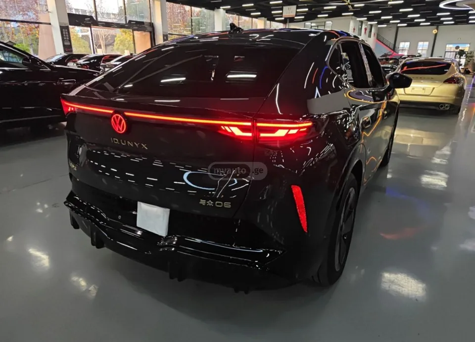 Volkswagen ID. Unyx 2025 — миниатюра 3