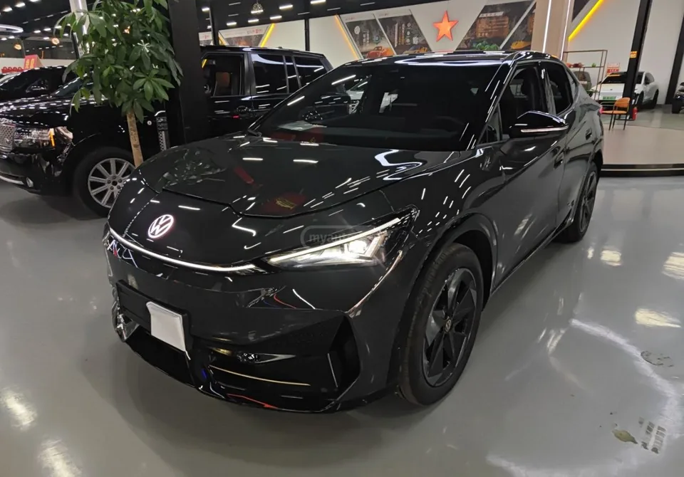 Volkswagen ID. Unyx 2025 — фото 1, купить с доставкой в Москву