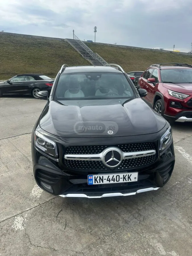 Mercedes-Benz GLB 250 Base GLB 250 4dr All-Wheel Dri 2022 — фото 1, купить с доставкой в Москву