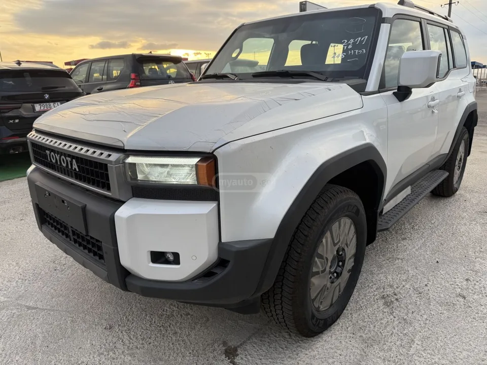 Toyota Land Cruiser Prado 2026 — фото 1, купить с доставкой в Москву