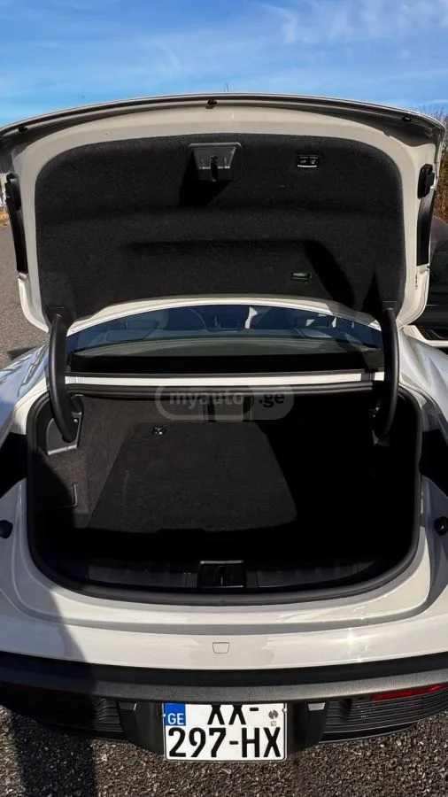 Porsche Taycan 4 S 2022 — миниатюра 3